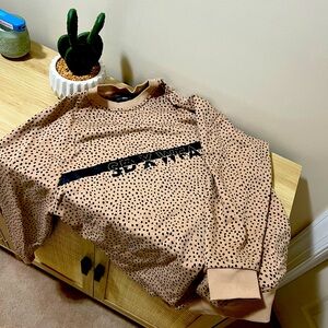 White fox crew sweater, women’s size S